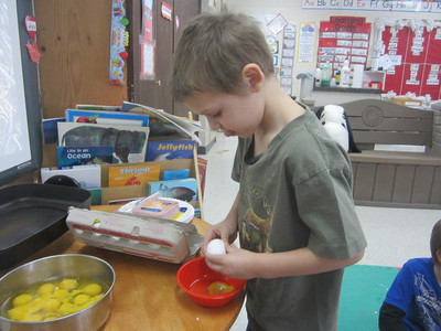 2015 Dr. Seuss Day  /  Read Across America - Photo Number 5