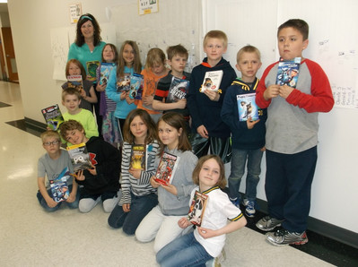 2015 April RIF Book Distribution - Photo Number 1