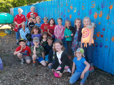 2015 Harvest Garden Planting Day - Photo Number 4