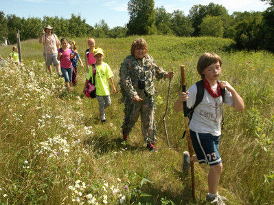 2105 Summer Saunters - Photo Number 6