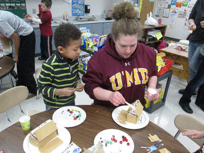2015 Dec. Culinary Arts and K gingerbread house project - Photo Number 6