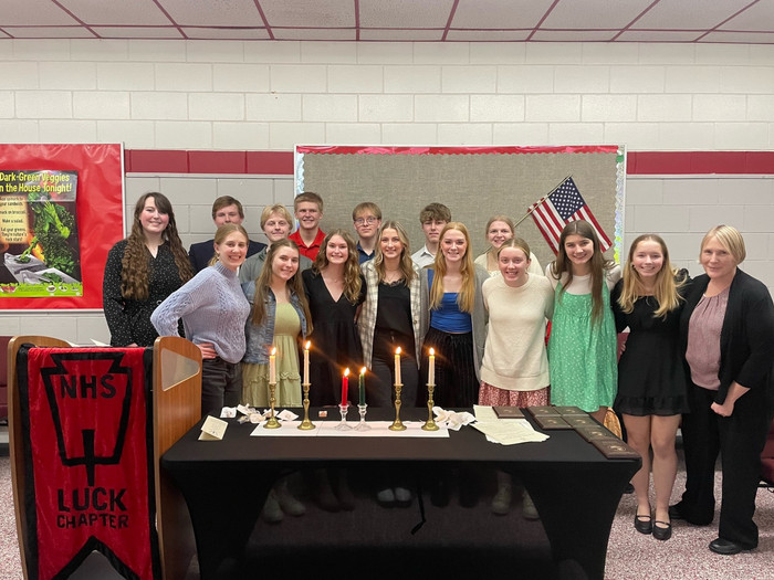 national honor society group members