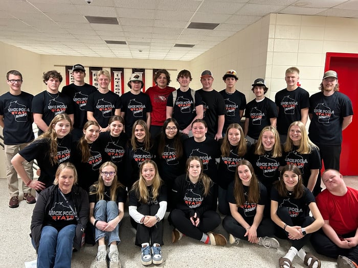group of FCCLA students